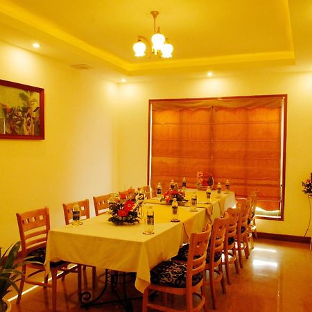 Central Hotel Quảng Ngãi Exteriör bild