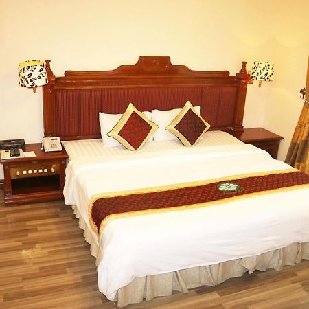 Central Hotel Quảng Ngãi Exteriör bild
