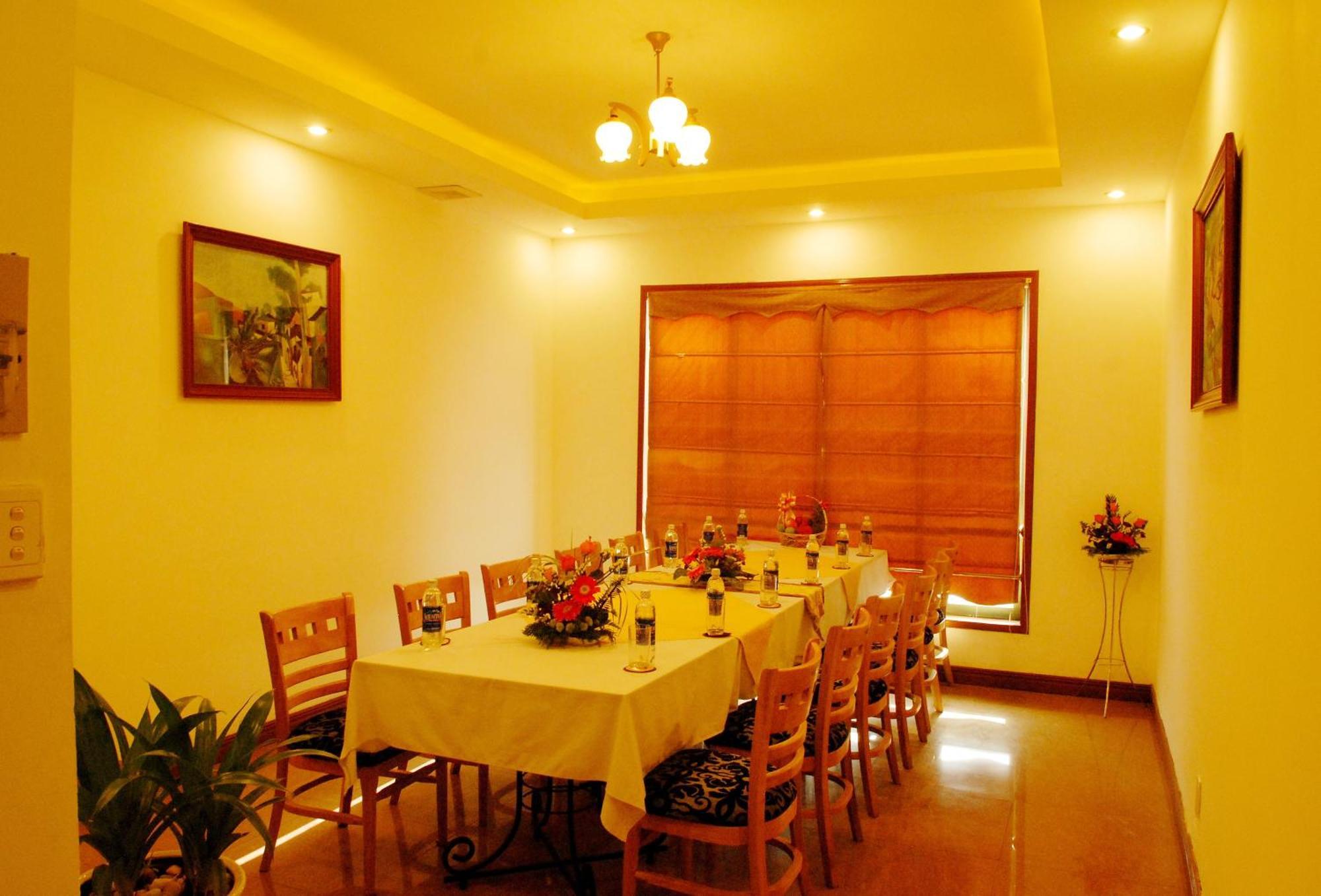 Central Hotel Quảng Ngãi Exteriör bild
