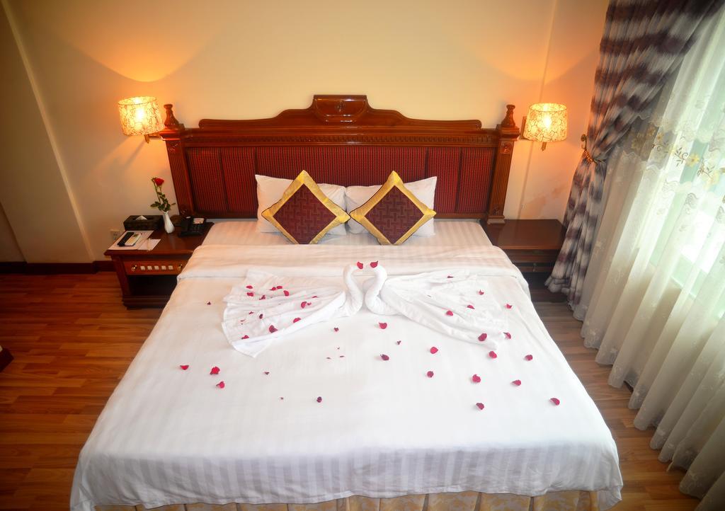 Central Hotel Quảng Ngãi Exteriör bild