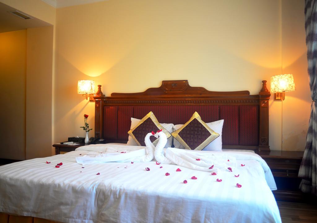 Central Hotel Quảng Ngãi Exteriör bild