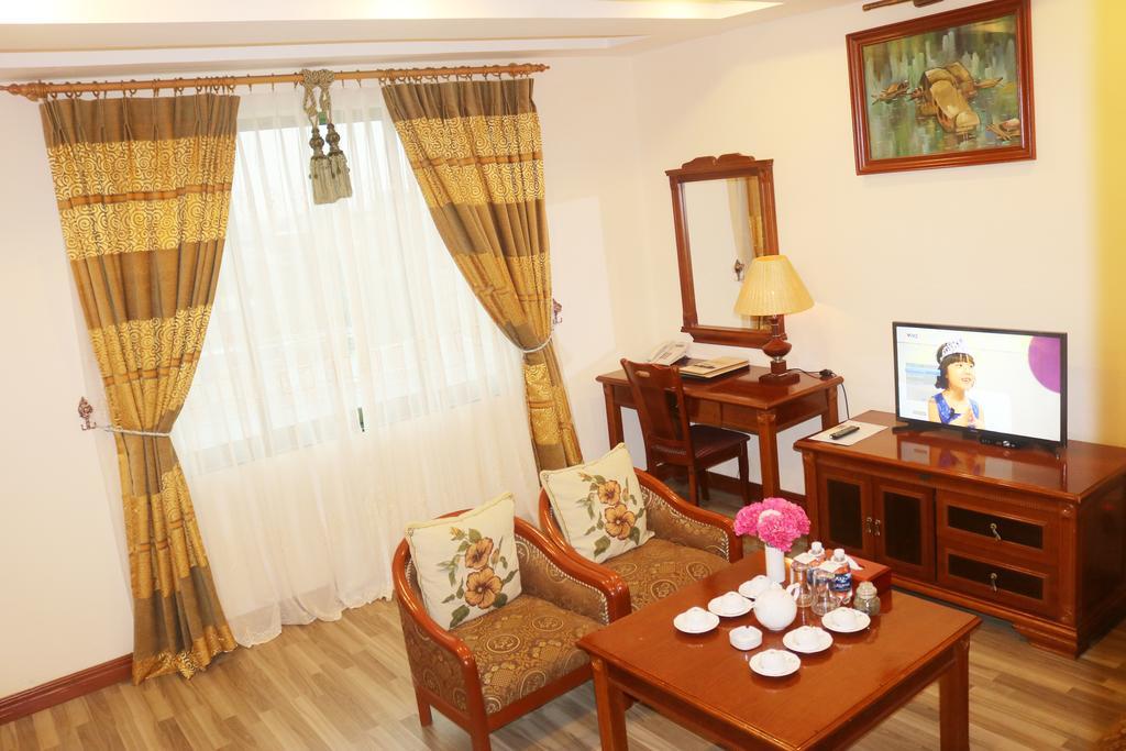 Central Hotel Quảng Ngãi Exteriör bild