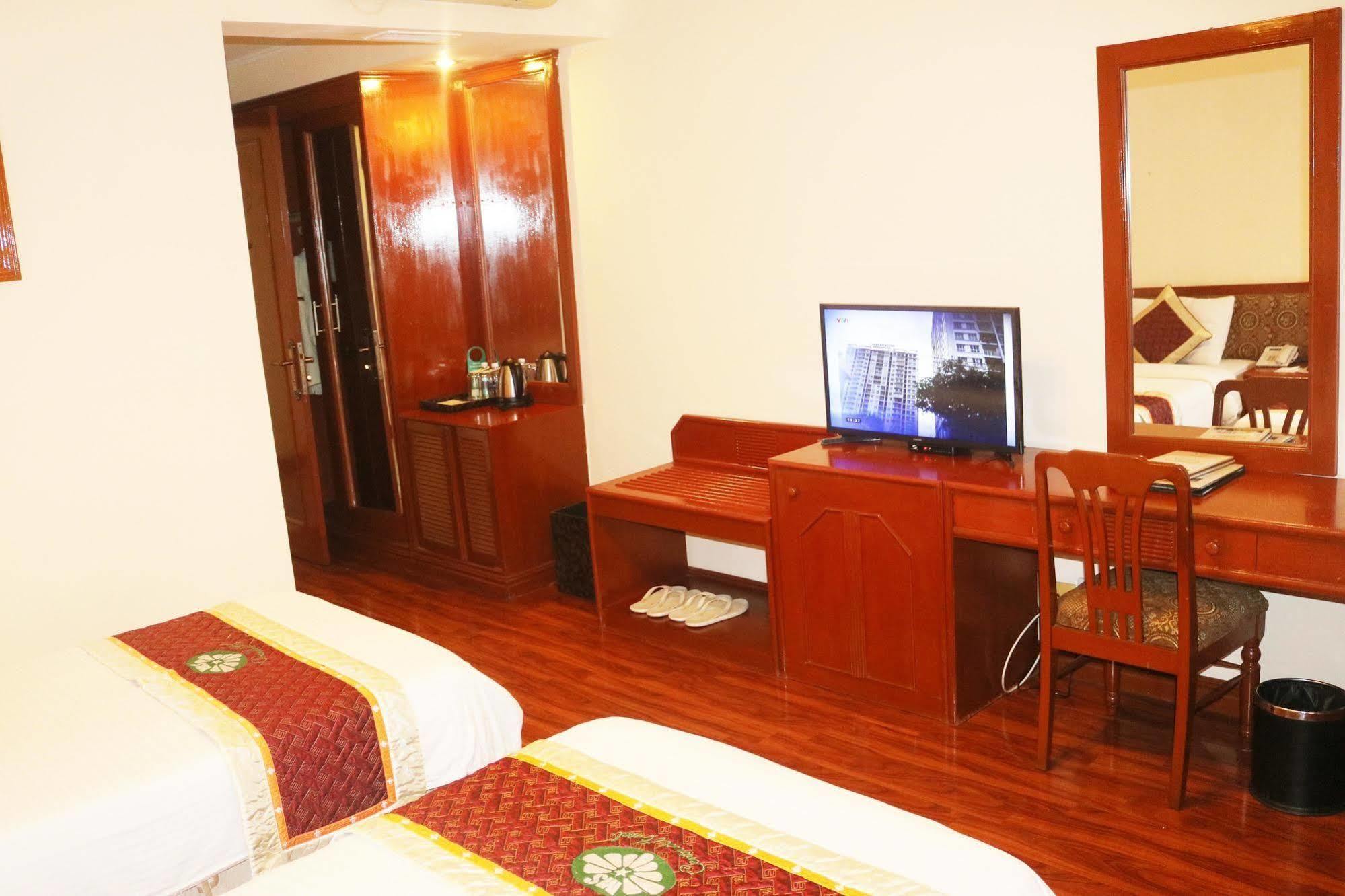 Central Hotel Quảng Ngãi Exteriör bild
