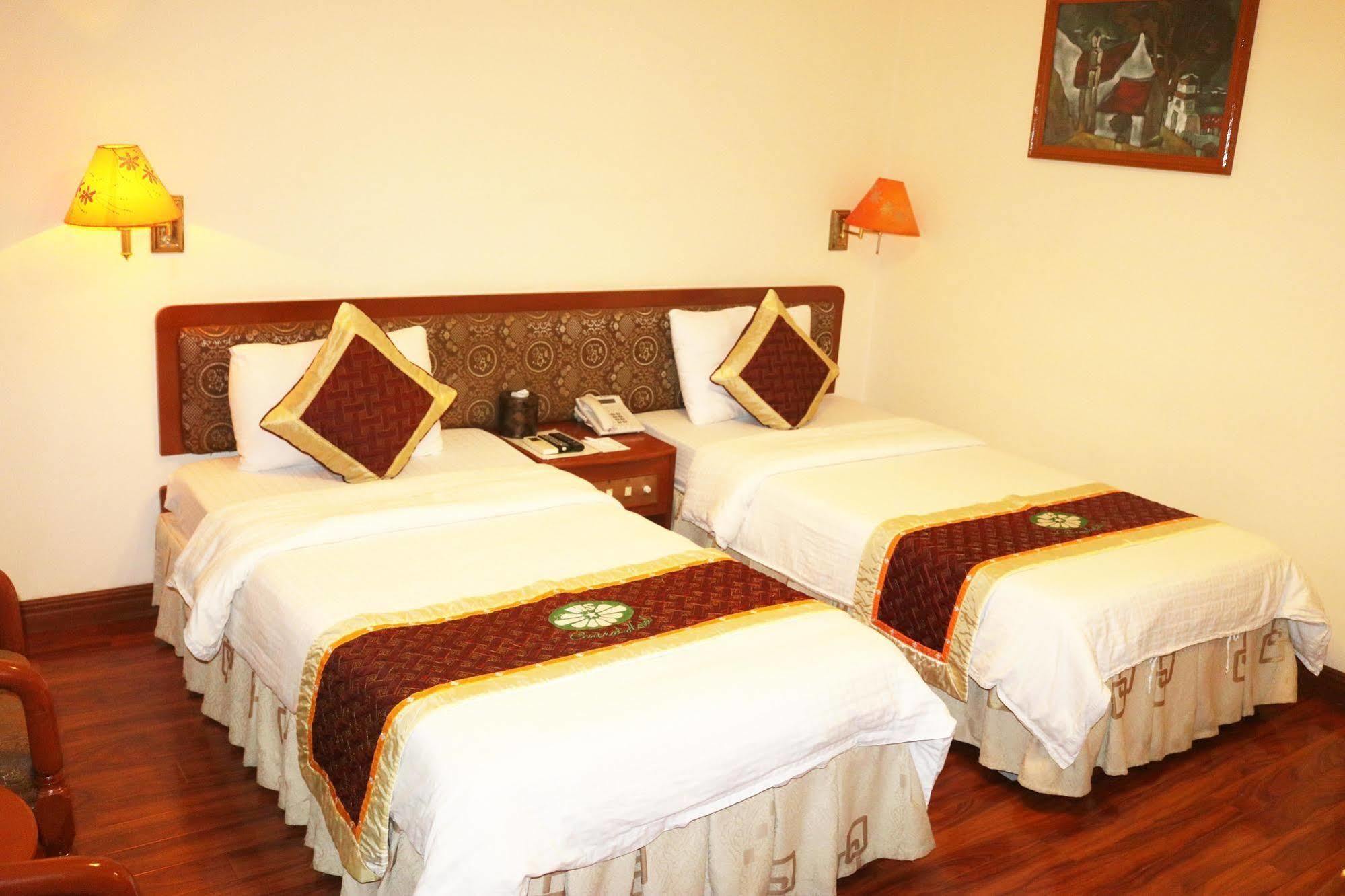 Central Hotel Quảng Ngãi Exteriör bild
