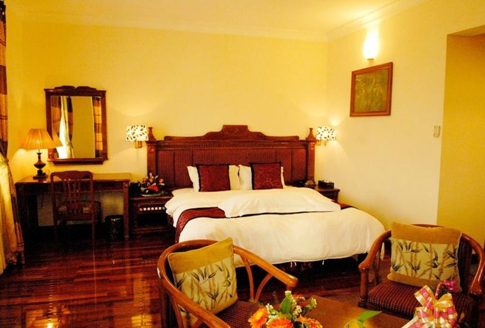 Central Hotel Quảng Ngãi Exteriör bild